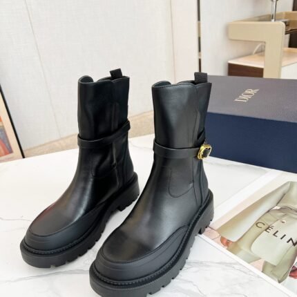 Dior top layer cowhide mid Boot size: 35-41 note shoes size when you fill shipping address