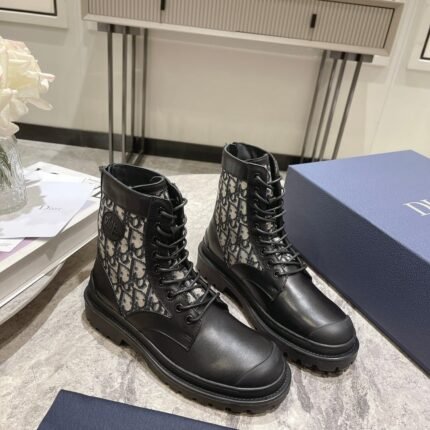 Dior Oblique Print stitching Snow boots size: 35-39 (40. 41can be customized)note shoes size when you fill shipping address