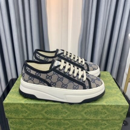 Gucci 2023 Read canvas casual platform shoes size: 35-40 note shoes size when you fill shipping address