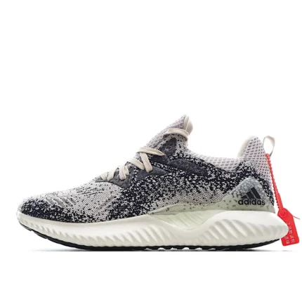 Adidas AlphaBounce  Beyond m