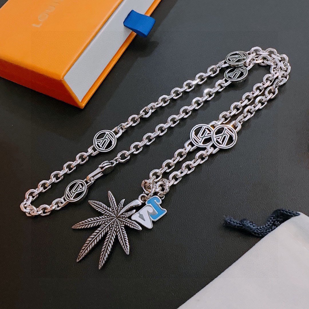 13396283848568780