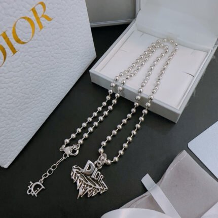 DIOR necklace