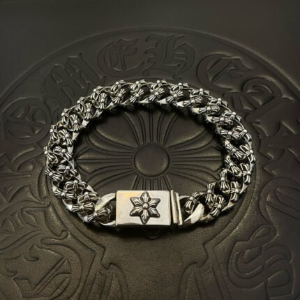 Chrome Hearts Classic Vintage Twisted Five Star Flower Bracelet